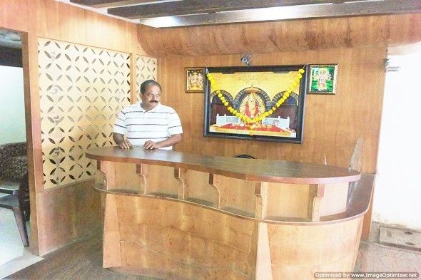 Hotel Sai Galaxy Inn Shirdi Exterior photo